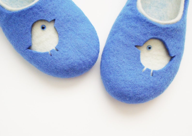 Felted woman slippers SPARROW image 1