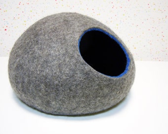 Wool Cat Cave Bed: Handmade Felted Pet Cocoon