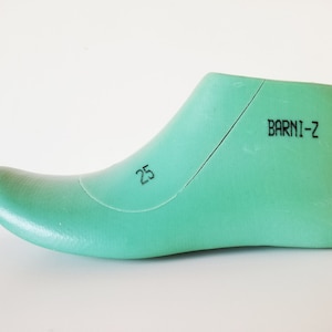 Shoe lasts for shoe making & felting