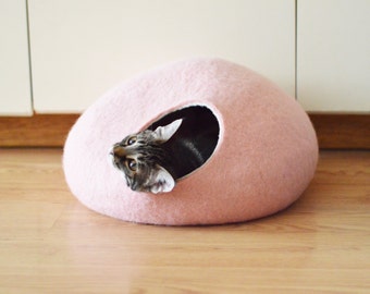 M size pet bed / cat bed / cat cave / puppy bed / cat house / pet furniture / cat nap cocoon