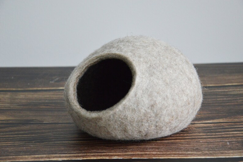 Hedgehog bed / small animal cave / small pet bed / felted pet house / ferret cocoon / nap pouch image 8