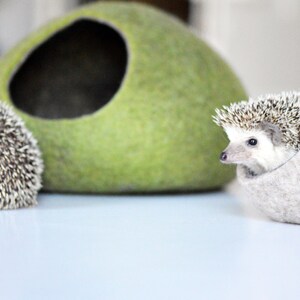 Hedgehog bed / small animal cave / small pet bed / felted pet house / ferret cocoon / nap pouch image 5