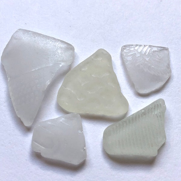 5 pieces patterned white sea glass - Lovely English beach finds