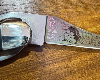 custom engraved case pocket knife , western style , longhorn skull