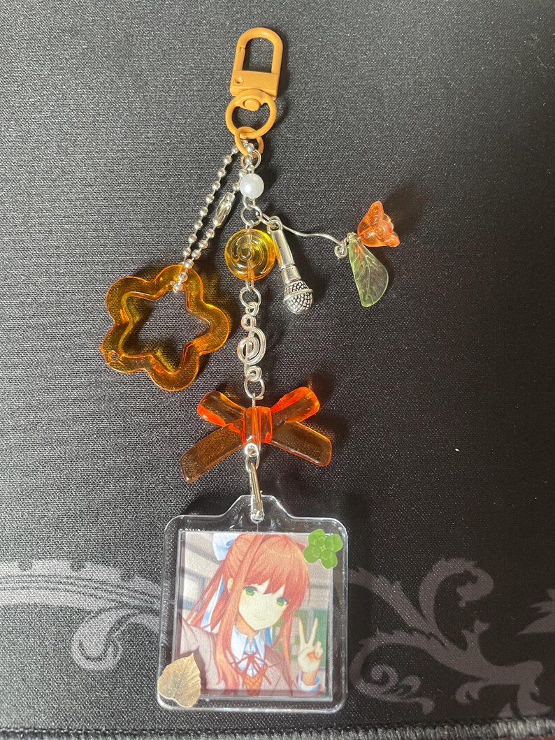 Doki Doki Literature Club Member Keychains! (yuri, Natsuki, Monika and ...