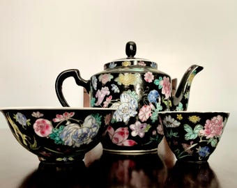 Vintage Chinese Famille Noire Porcelain Tea Set