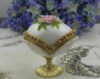 1 pcs Decorated Egg EleganceJewelry Box.(19-03)