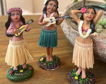 Vintage 1950's Chalkware Aloha Hula Girl Bobble Head Nodder