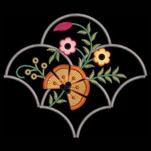 Borduurpatroon met bloemenwaaier, machineborduurbestand met citrusschijfjes, geschulpte botanische applicatie, oranjebloesem PES DST, 2 maten