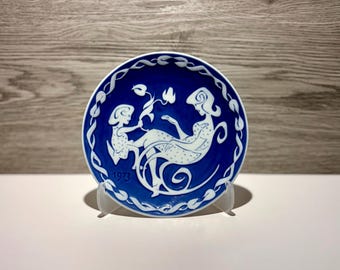 Vintage Royal Copenhagen "Mother's Day" Decorative Plate