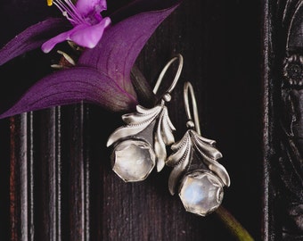 Sterling Silver Moonstone Earrings-Silver Leaf Earrings-Moonstone Grecian Chic Earrings-Ancient Greek Inspired Earrings-Moonstone Jewellery