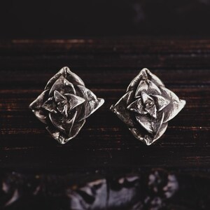 Sterling Silver Succulent Earrings-Succulent Flower Earrings-Detailed Flower Post Earrings-Botanical Jewelry-Classy Stud Earrings