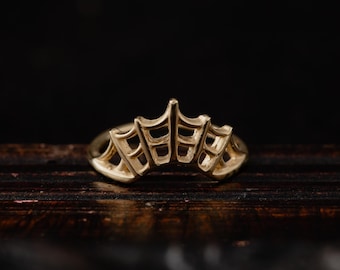 14K Gold Arched Web Ring-Solid Gold Web Ring-Gothic Rings-Spider Web Ring-Gifts for Her-Gold Stackable Rings-14K Gold Stack Rings