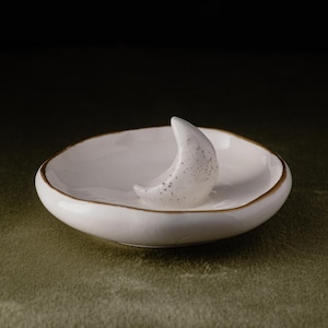 Lunar Trinket Dish-Handcrafted Moon Jewelry Dish-Crescent Moon Dishes-Lunar Ring Dish-Witchy jewelry Dishes-Handmade Celestial Ring Dish