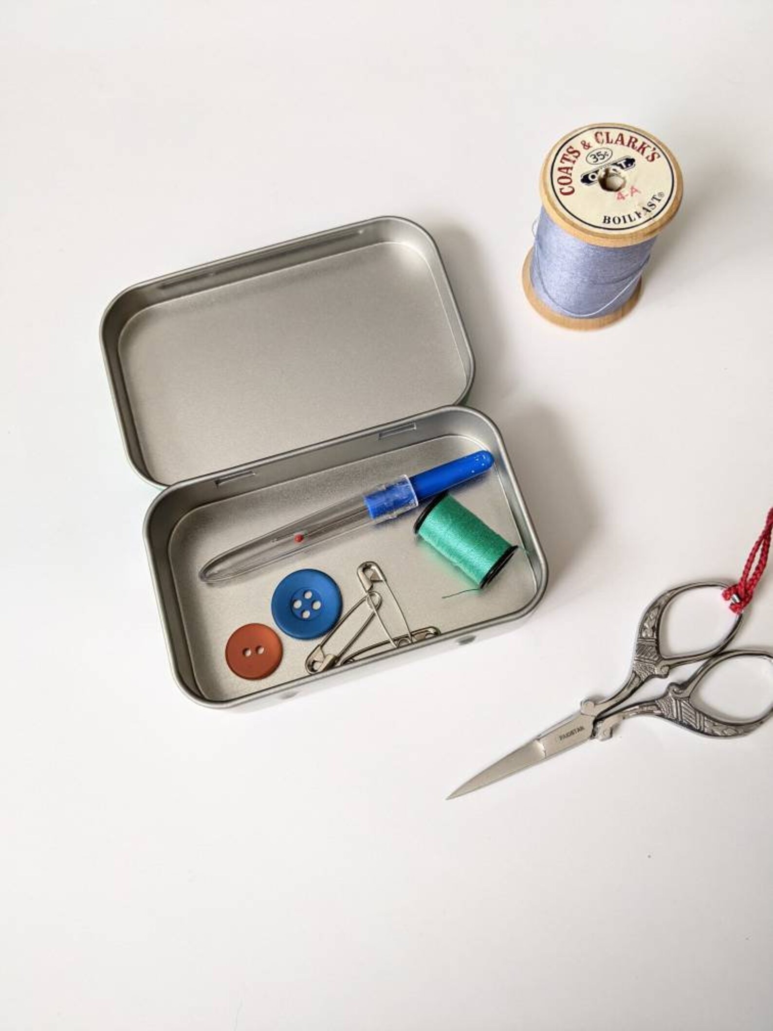 Storage tin sewing kit altoid tin gift for quilter Etsy