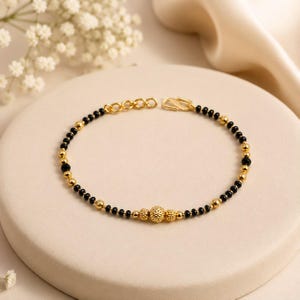 Bracelet Mangalsutra à perles noires pour femme | Bracelet indien doré | Mangalsutra Kada ajustable
