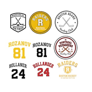 Puede incluir: Una colección de logotipos y diseños de camisetas con temática de hockey. Los logotipos presentan palos de hockey cruzados, nombres de equipos y el texto "Hockey Club". Los diseños de camisetas incluyen nombres y números de jugadores.