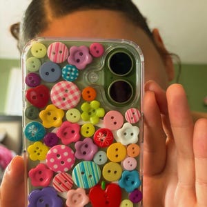 Anpassat telefonskal med knappar