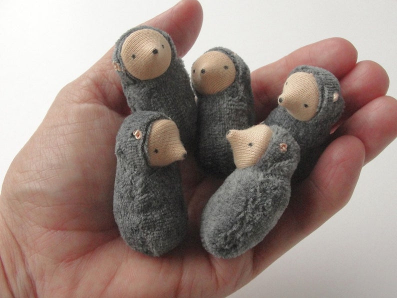 Little Critter in a Hedge Cozy // waldorf toy // mouse doll // mole miniature // natural table // mousie nest // woodland animal // CHC image 7