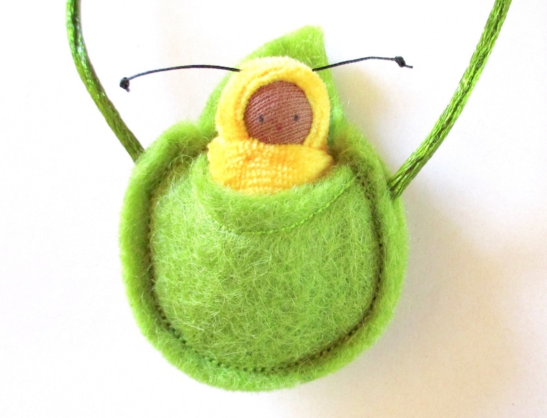 Caterpillar Children's Necklace, waldorf toy , leaf necklace , small world play image 4