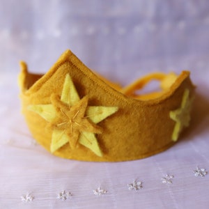 Gold Star Crown // Waldorf birthday crown // felt children's crown // dress up // wool felt // kids headband