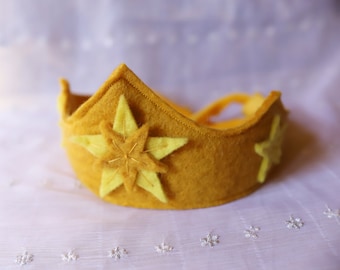 Gold Star Crown // Waldorf birthday crown // felt children's crown // dress up // wool felt // kids headband