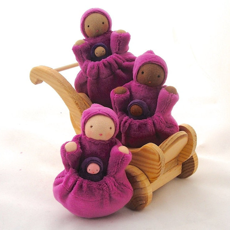 Pocket doll // steiner doll // waldorf toy // waldorf doll // fuchsia pink doll // mother baby // doll with pocket // doll with baby  PMC