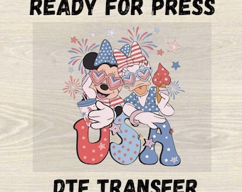 Transferencia DTF de Minnie Daisy del 4 de julio de EE. UU., Transferencia DTF inspirada en Disney del 4 de julio, Transferencia DTF de viaje a Disneyland para el Día de los Caídos, Mejores amigas listas para imprimir
