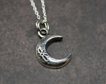 Moon pendant Silver or bronze