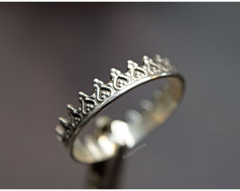 Ring Alienor silver crown