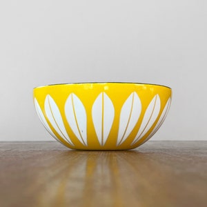 Vintage Mid Century Cathrineholm Norway Enamel Lotus Bowl White on Vivid Yellow 5.5" Scandinavian Design Three Available