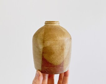 Small Vintage Coldstone Kilns Ceramic Studio Pottery Stoneware Vase / Weed Pot Ochre Matte Glaze