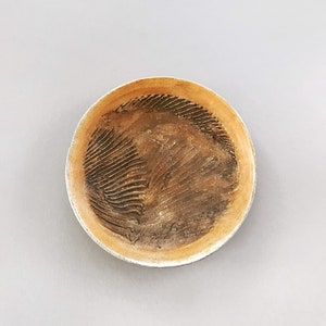 Vintage Japanese Ceramic / Studio Pottery Wall Art Plate Salt Fired Rough Texture Backstamped