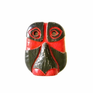 Incredible Vintage Carved Wood Polychromed Naive Outsider Folk Art Face / Mask Red / Black Primitive Modern Sculpture