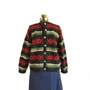 Traditional Vintage Scandinavian Style Fair Isle Ski Cardigan Sweater Women's Medium Black Red Cream Green Chunky Button Down Hand Knit image 2