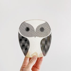 Large Vintage Mid Century Palatnik Lucite Op Art Black and White Owl Figurine Sculpture Brazil