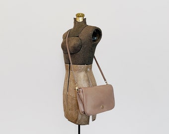 バッグ Vintage Coach Legacy Trail Small Flap Vintage 90s Coach Legacy Trail Small Flap Leather Crossbody