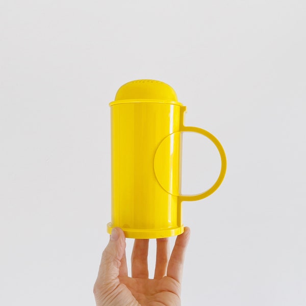 Vintage Dansk Designs Gunnar Cyren Mod Yellow Large Plastic Shaker Circa 1980's