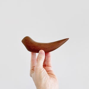 Vintage Mid Century Modern Carved Wood Bird Sculpture / Figurine