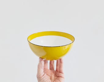 Small Vintage Mid Century Cathrineholm or Arabia Finel Yellow White Enamel Bowl Scandinavian Modern Enamelware