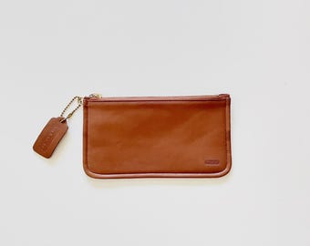 バッグ Rare Vintage Coach Clutch Bag Pouch Rare Vintage Coach Black Leather Buckled Pouch NYC Made
