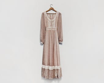 Vintage Gunne Sax Jessica Maxi Dress Prairie Corset Long Sleeves Size 13 Sheer Pink Floral 80's