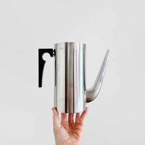 Vintage Mid Century Danish Modern Stelton Cylinda Line Stainless Steel Large Coffee Pot Arne Jacobsen Design Circa 1960&#39;s