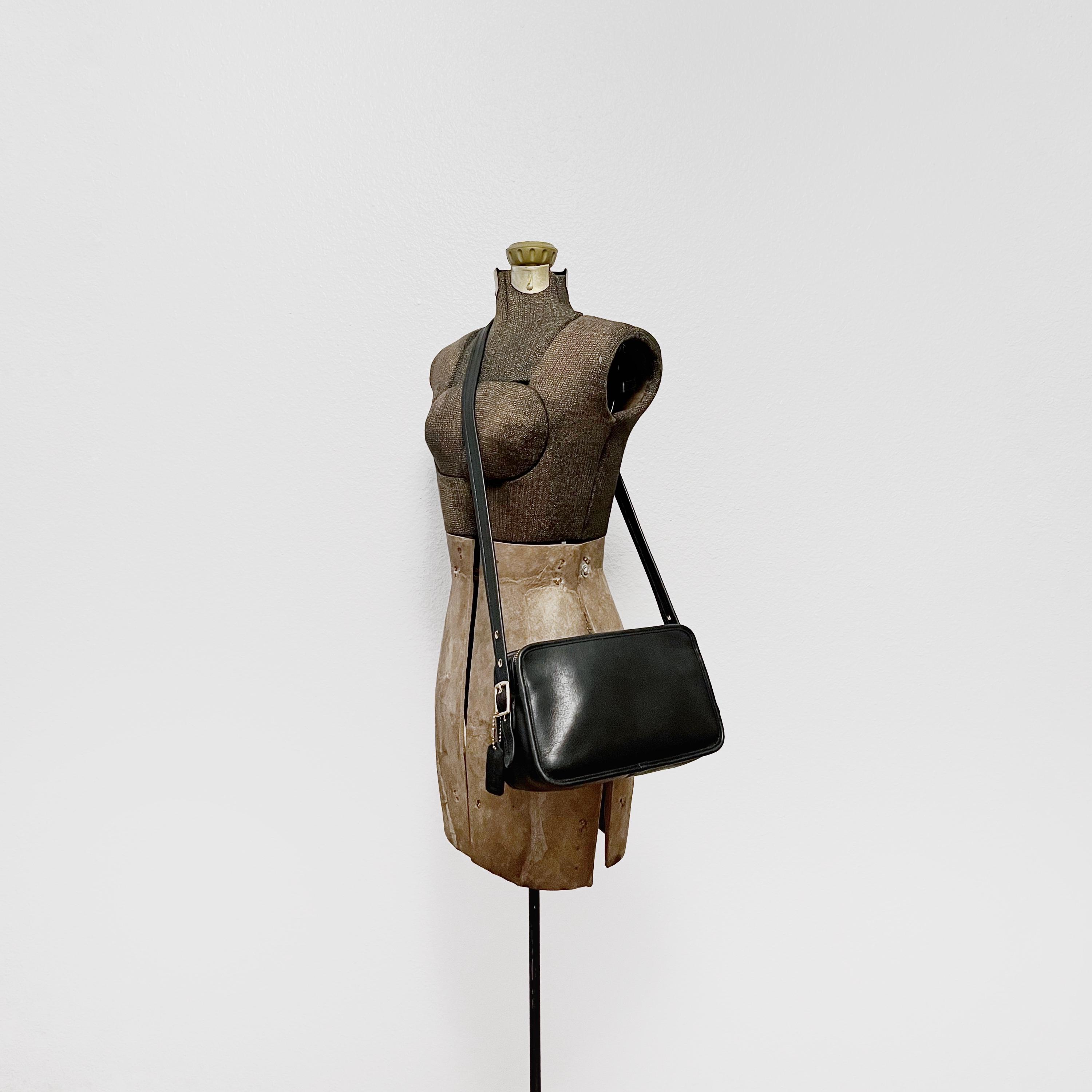 バッグ archive coach grunge leather bag black Coach Black Leather Shoulder Bag – Duniz Vintage