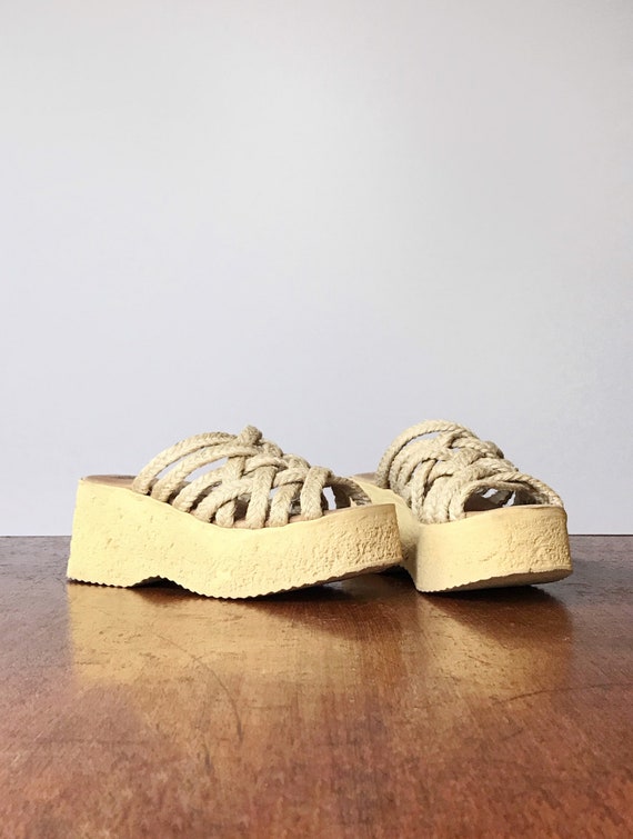 Glam Vintage 70's Sbicca California Platform Wedge