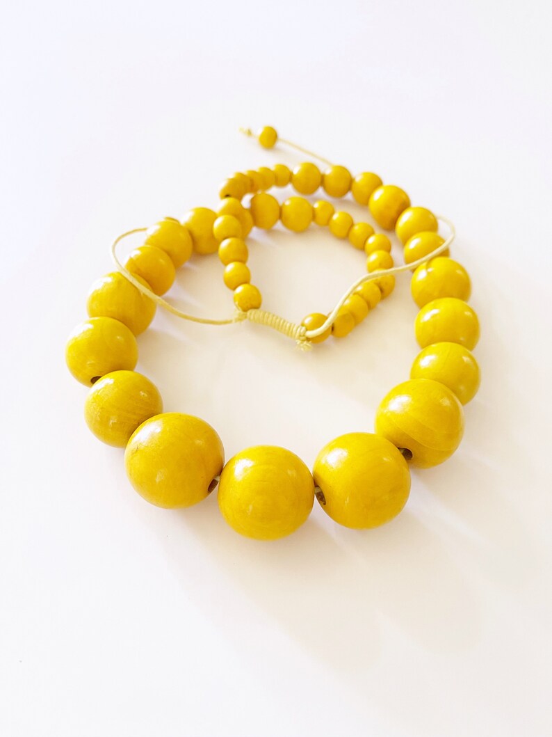 Vintage Large Yellow Chunky Chic Wooden Bead Necklace image 3