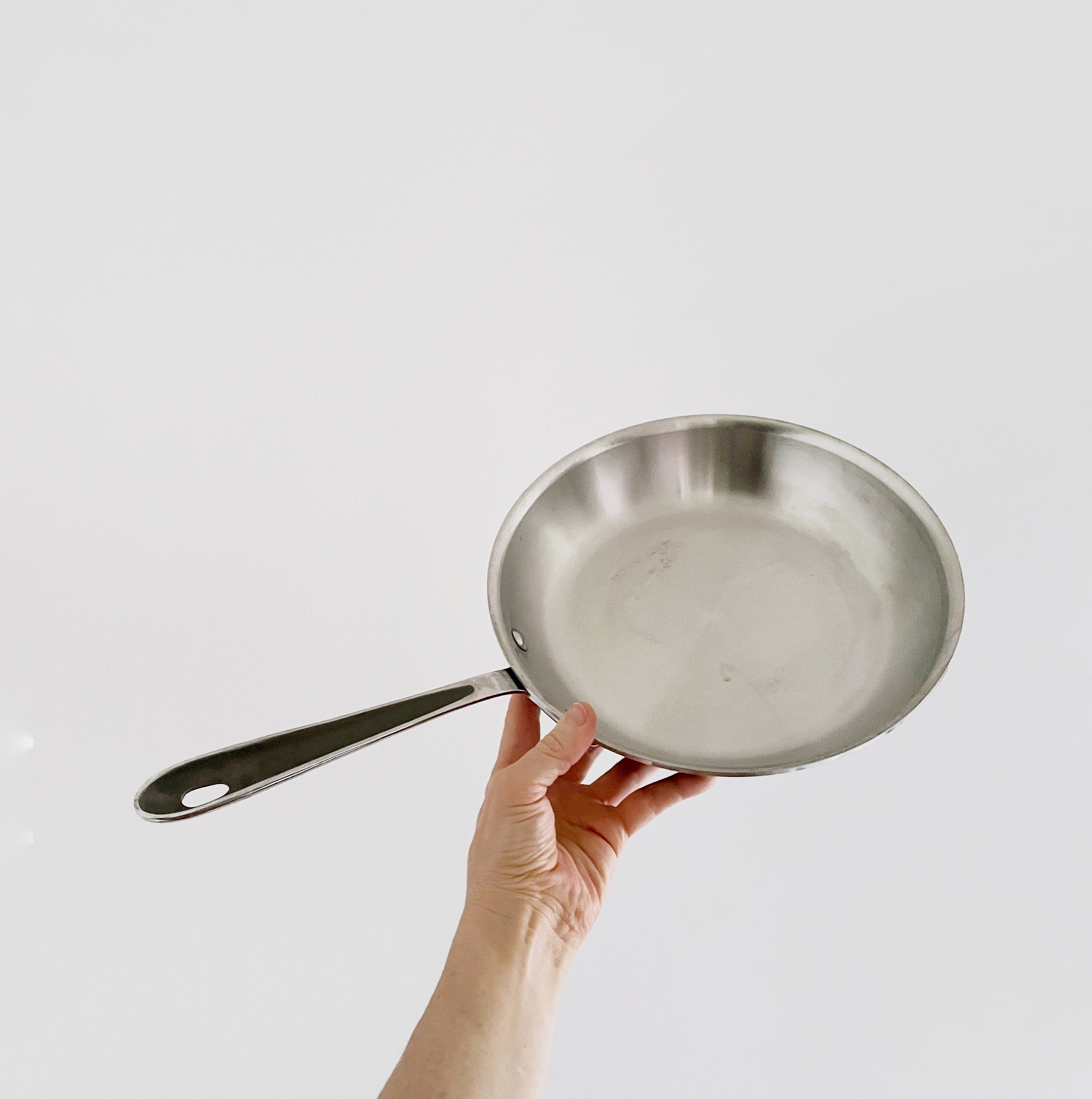 オールクラッド All-Clad 濾す ソースパン 片手鍋 蓋付き オールクラッド All-Clad 濾す ソースパン 片手鍋 蓋付き