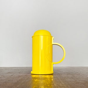 Vintage Dansk Designs Gunnar Cyren Mod Yellow Large Plastic Shaker Circa 1980's image 2