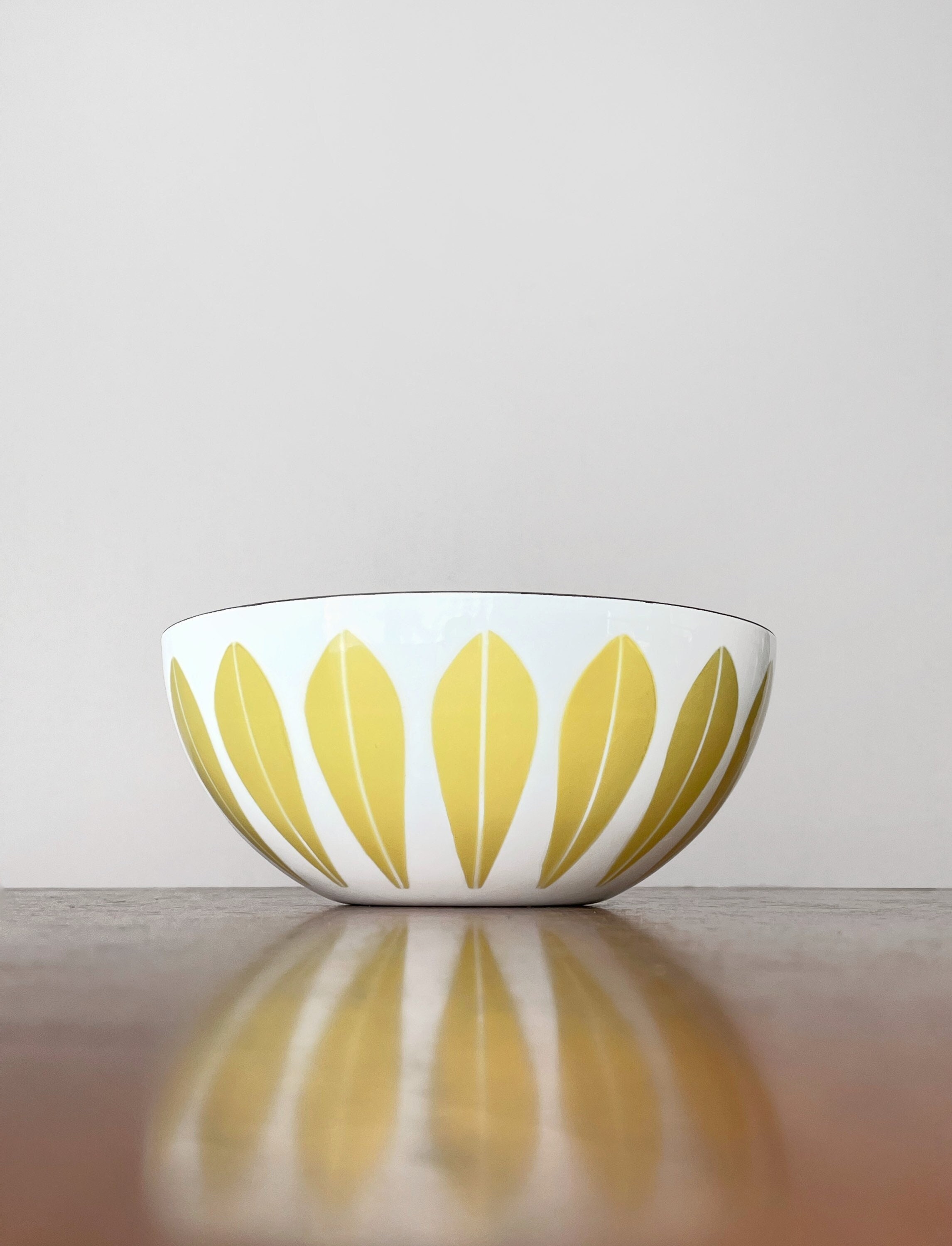 Vintage Mid Century Cathrineholm Norway Enamel Lotus Bowl Gold 