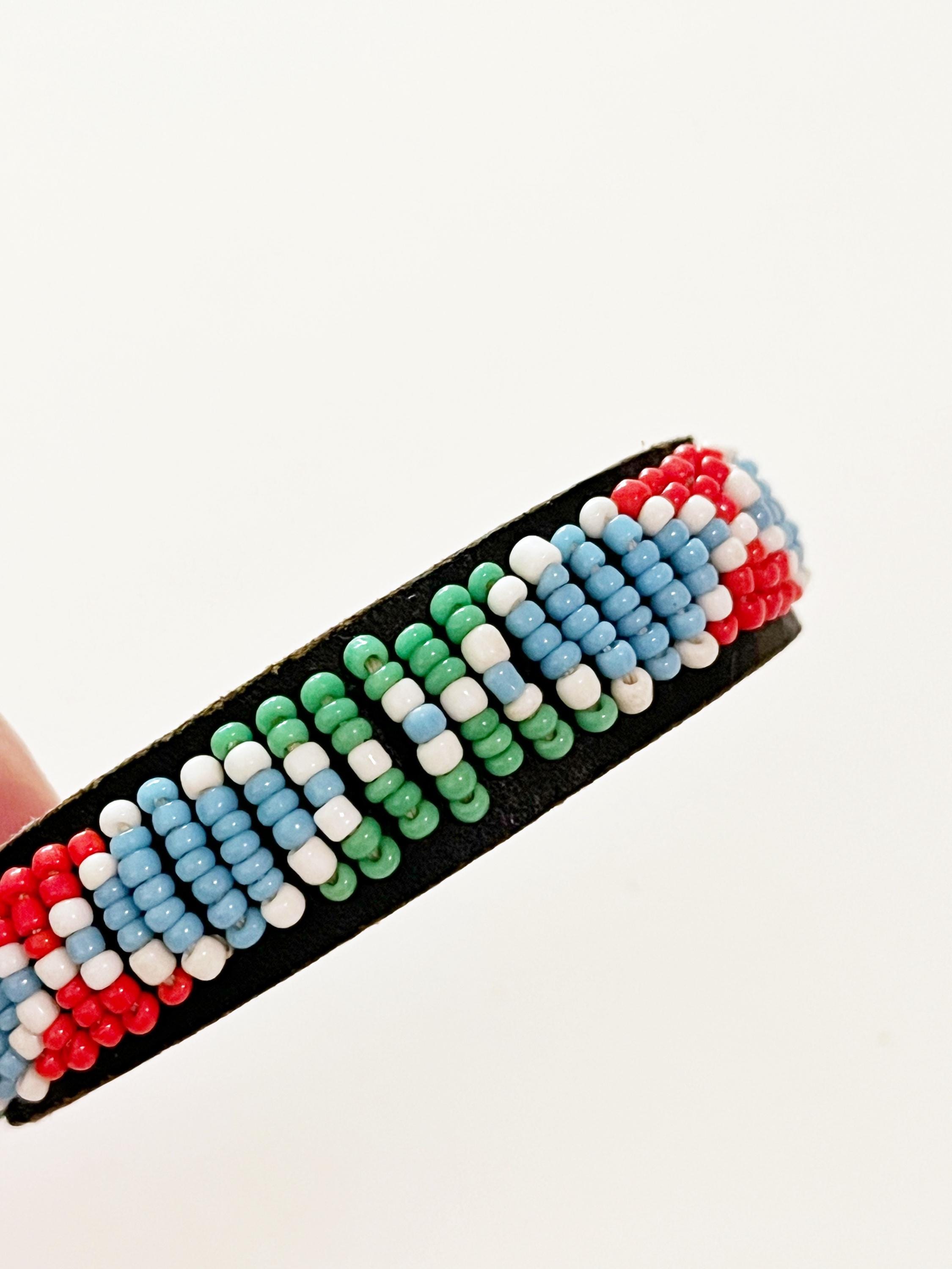 Vintage Native American Style Seed Beaded Leather Snap  display picture 1